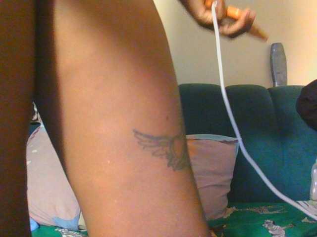 Midnightwhisper01 live cam on BongaCams