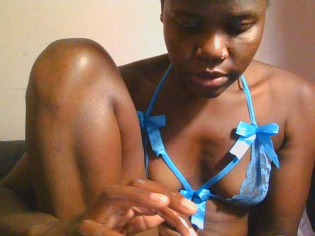 Midnightwhisper01 live cam on BongaCams
