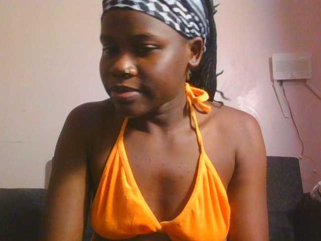Midnightwhisper01 live cam on BongaCams