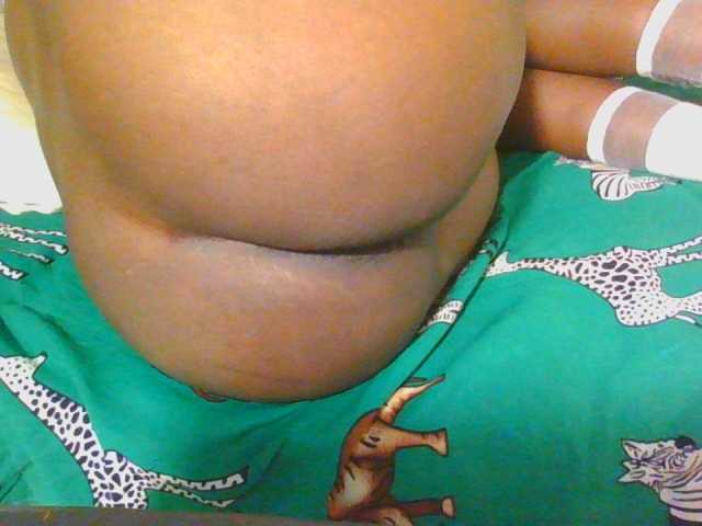 Midnightwhisper01 live cam on BongaCams