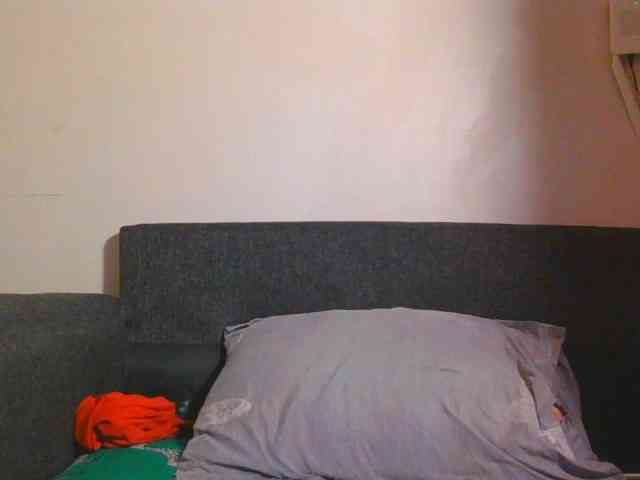 Midnightwhisper01 webcam