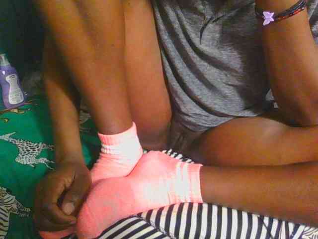 Midnightwhisper01 webcam