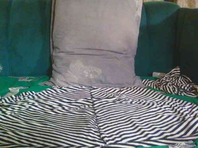 Midnightwhisper01 webcam