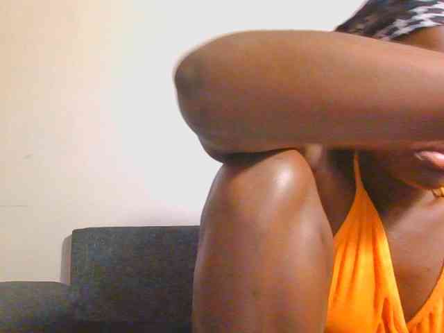 Midnightwhisper01 webcam
