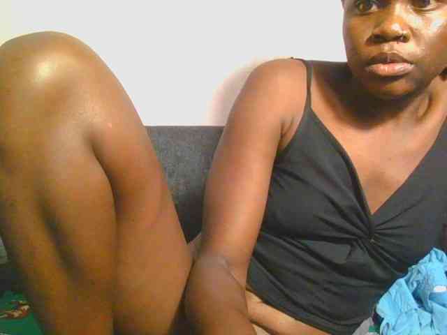 Midnightwhisper01 webcam