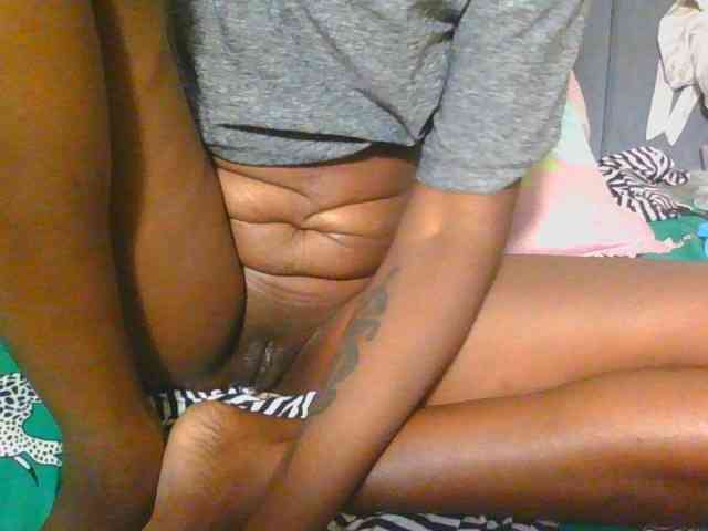 Midnightwhisper01 webcam