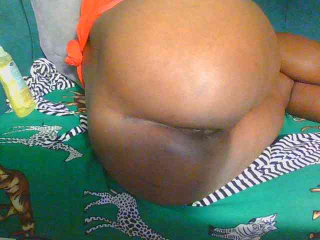 Midnightwhisper01 webcam