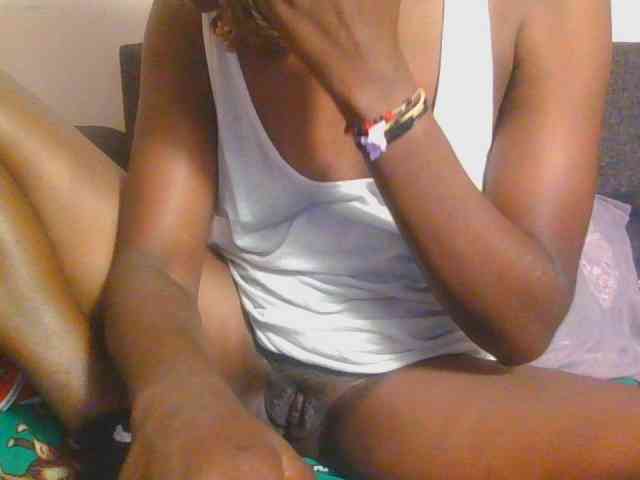 Midnightwhisper01 webcam