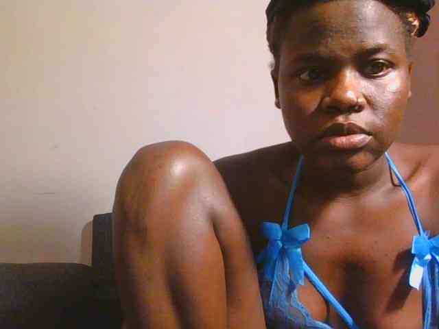 Midnightwhisper01 webcam