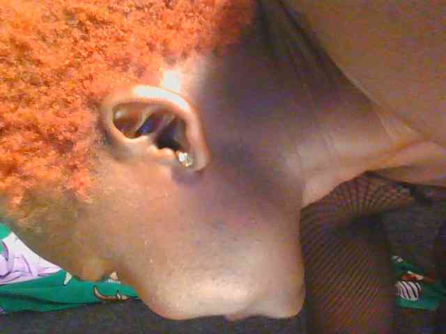 Midnightwhisper01 webcam