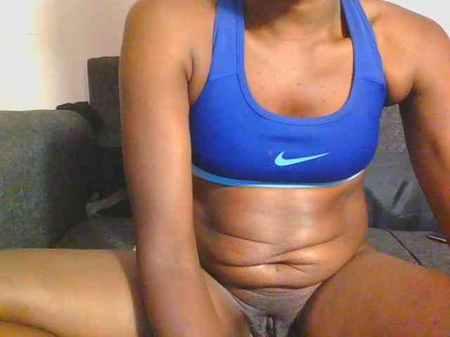 Midnightwhisper01 webcam