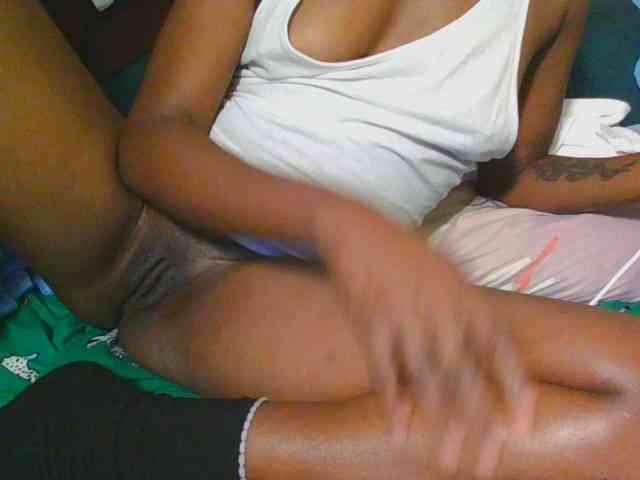 Midnightwhisper01 webcam