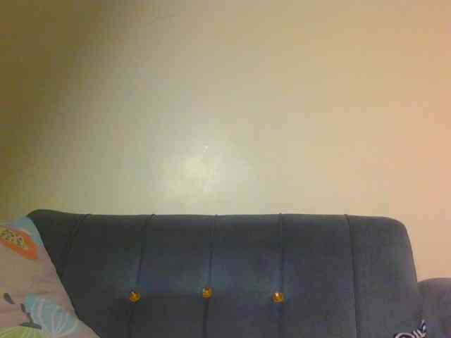 Midnightwhisper01 webcam
