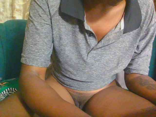 Midnightwhisper01 webcam