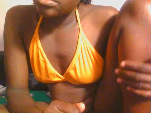 Midnightwhisper01 webcam