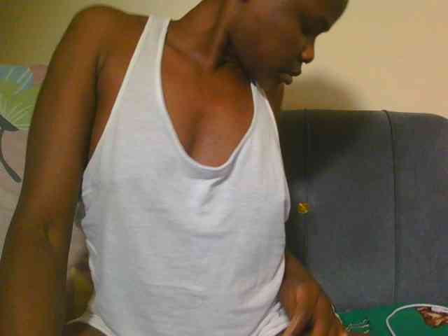 Midnightwhisper01 webcam