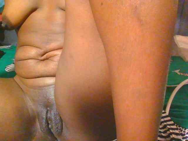 Midnightwhisper01 webcam