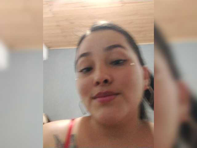 IvannaVega26 live cam on BongaCams