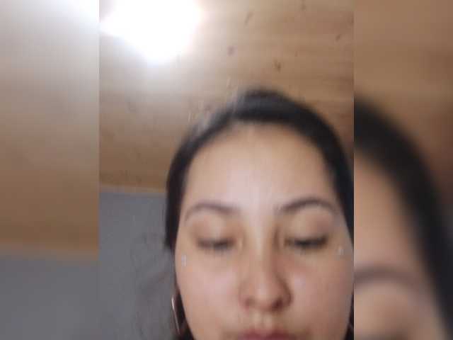 IvannaVega26 live cam on BongaCams