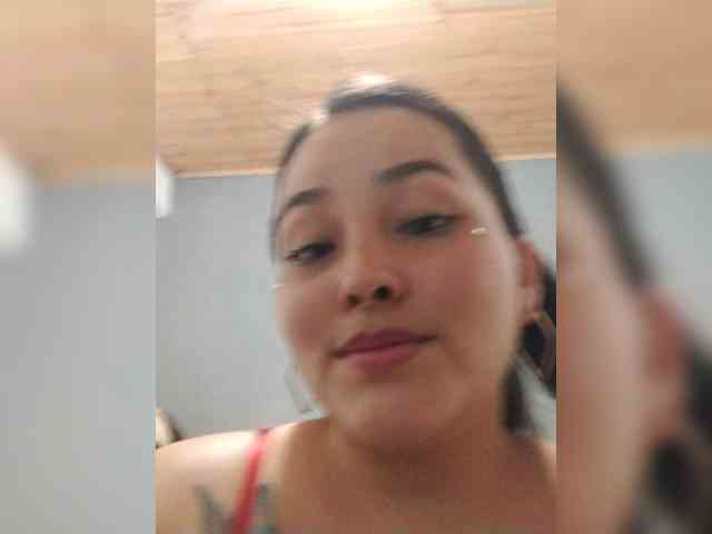 IvannaVega26 webcam