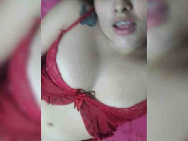 IvannaVega26 webcam
