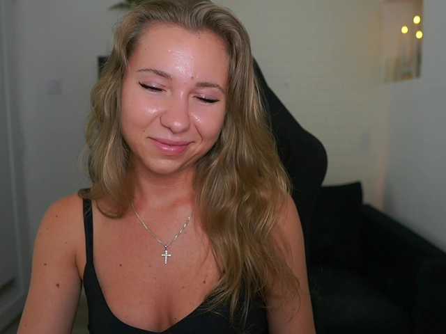 VivienVance live webcam show