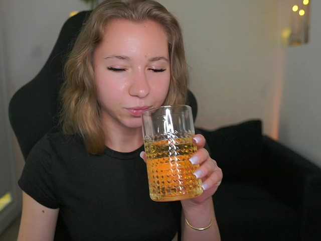 VivienVance live cam on BongaCams