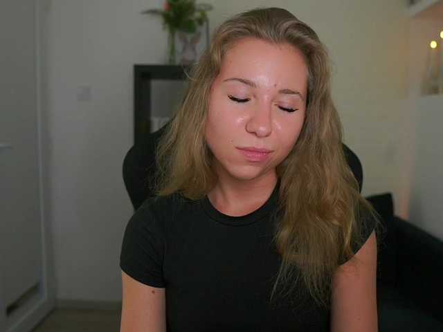 VivienVance live cam on BongaCams