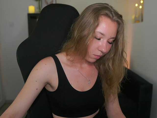 VivienVance Nude Live Sex Shows