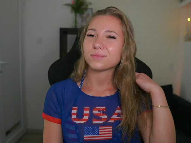 VivienVance live cam on BongaCams