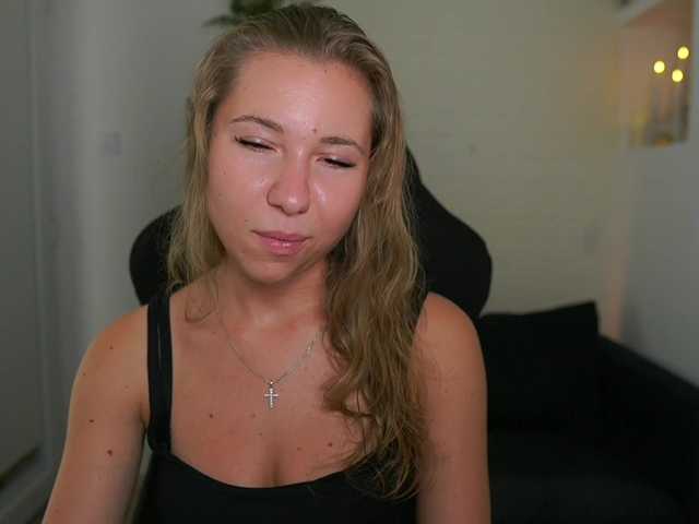 VivienVance live webcam show