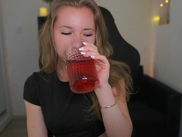 VivienVance live cam on BongaCams