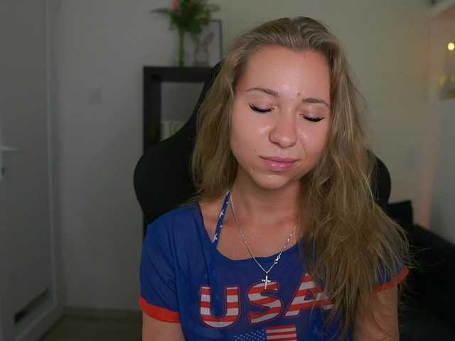 VivienVance live cam on BongaCams