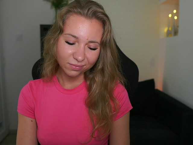VivienVance live cam on BongaCams