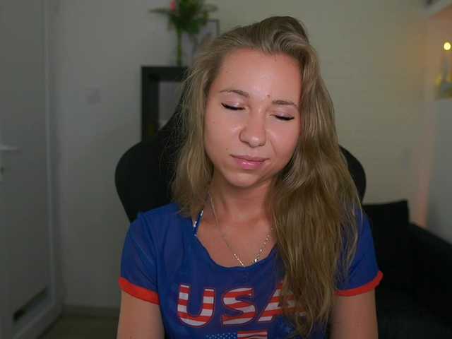 VivienVance live cam on BongaCams
