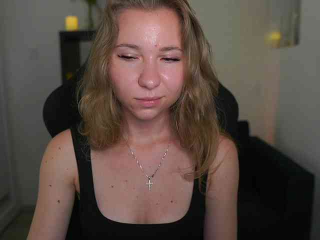 VivienVance webcam