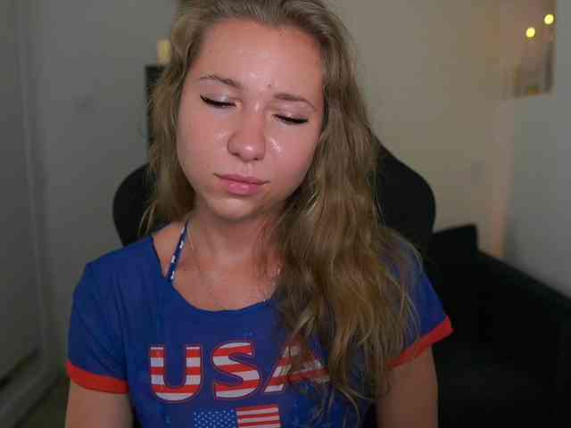 VivienVance Sex Cam Show