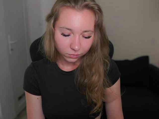 VivienVance webcam