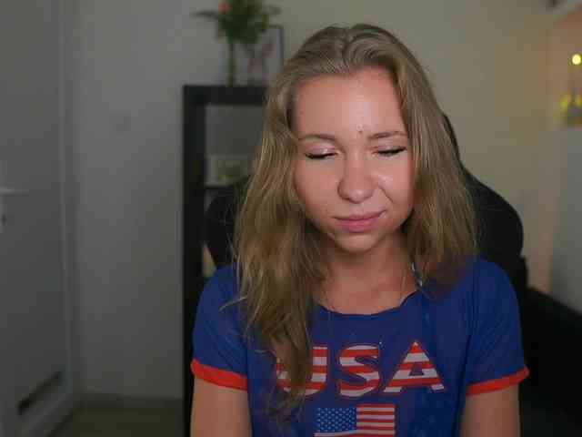 VivienVance webcam