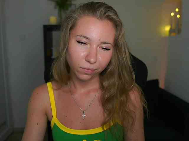 VivienVance webcam