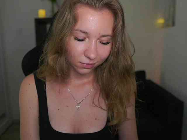 VivienVance webcam