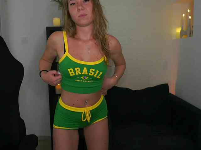 VivienVance webcam