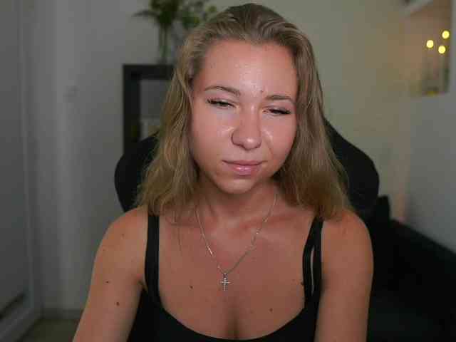 VivienVance webcam
