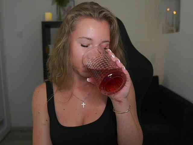 VivienVance webcam