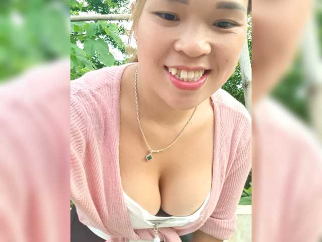 sena-baby live cam on BongaCams