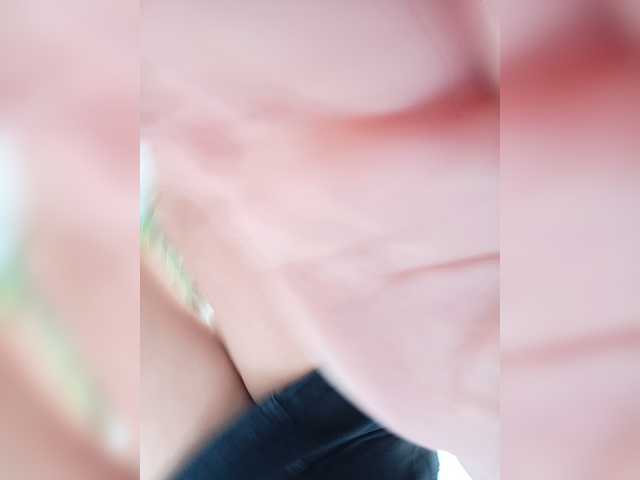 sena-baby live cam on BongaCams
