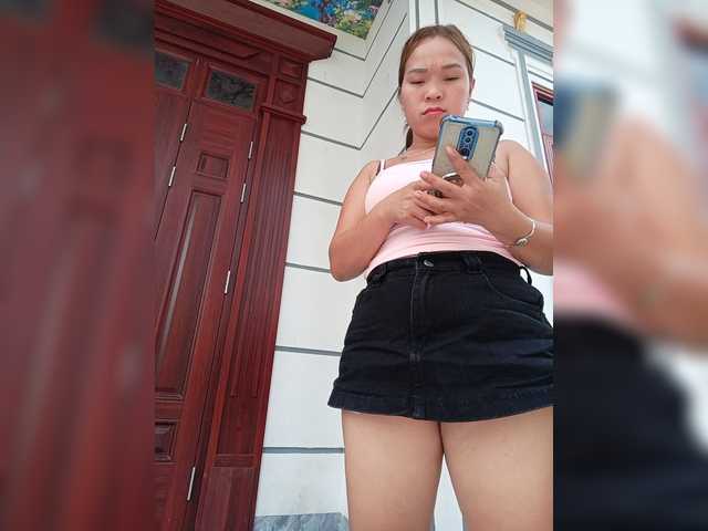 sena-baby live cam on BongaCams