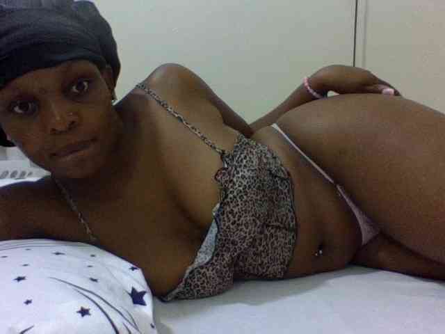 peachmodeon webcam