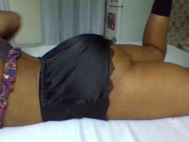 peachmodeon webcam