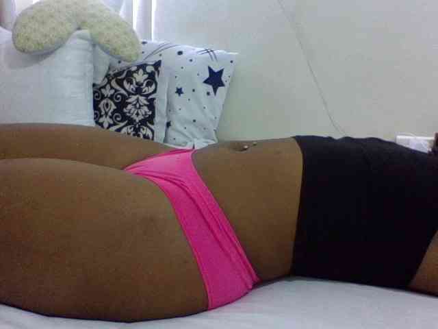 peachmodeon webcam